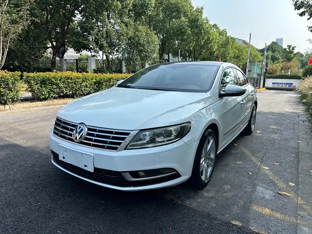 Volkswagen FAW - Passat CC