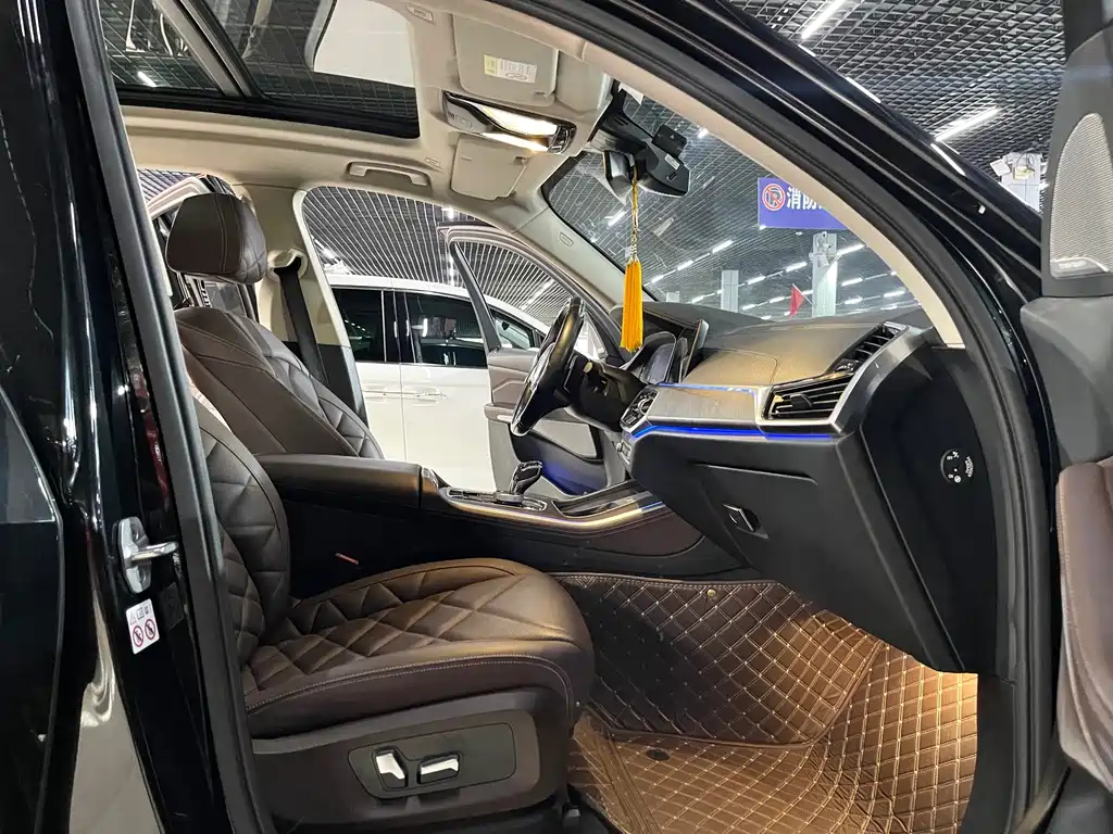 BMW X5 — миниатюра 10