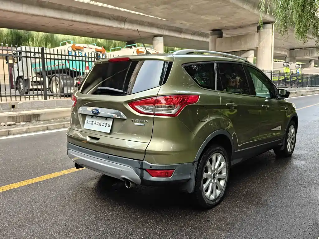 Ford Kuga — миниатюра 2