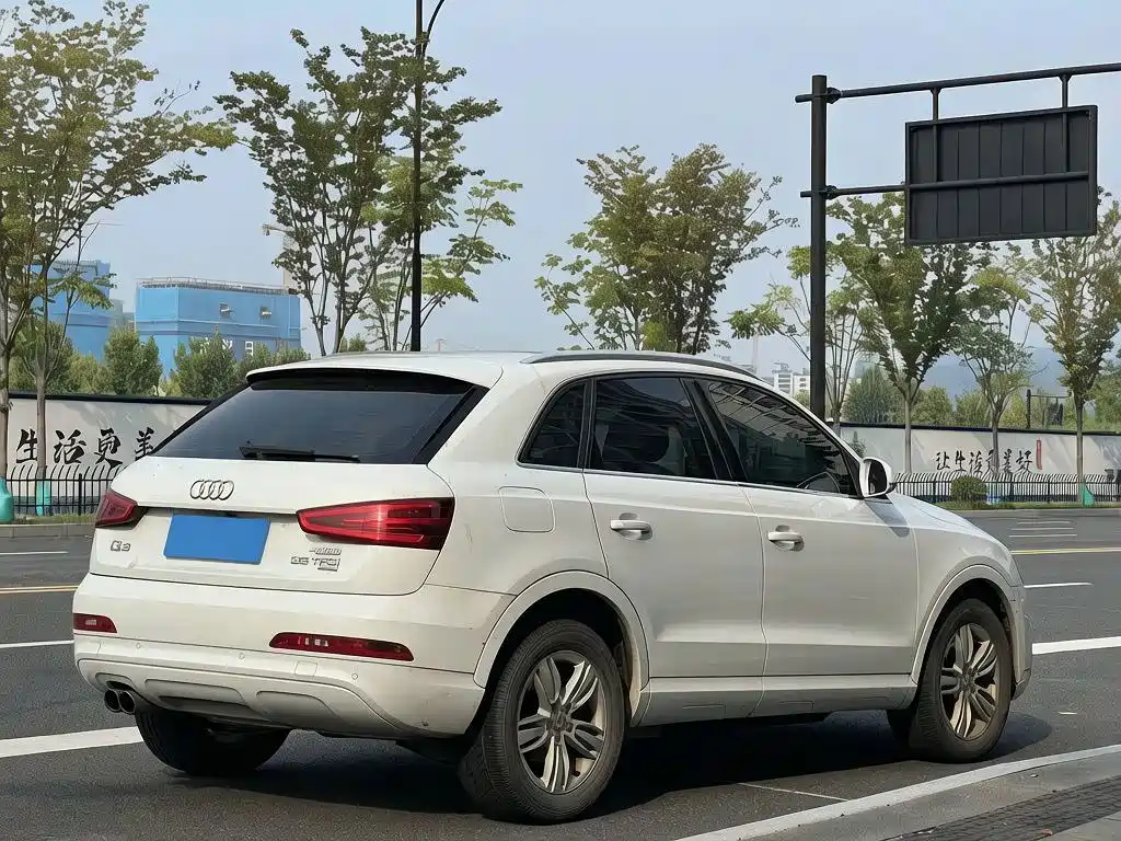 Audi Q3 — миниатюра 6