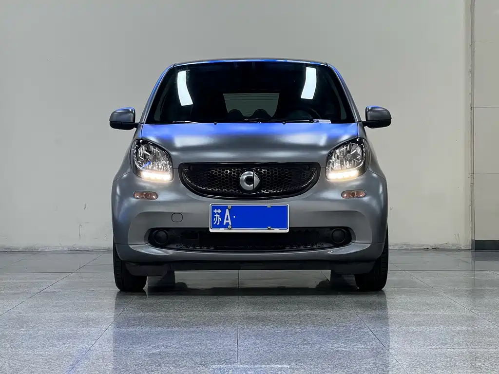 smart Smart Fortwo — миниатюра 2