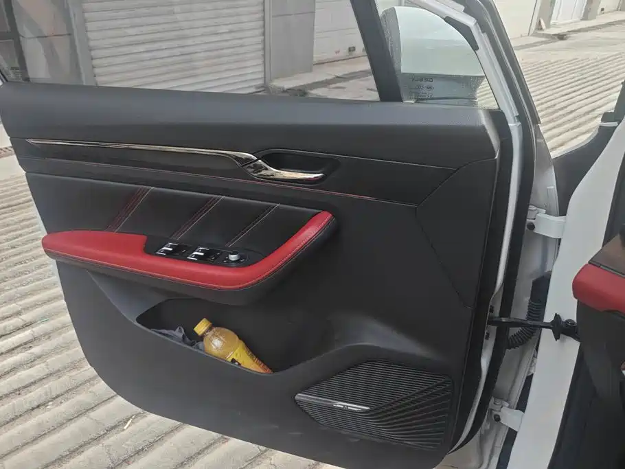Geely Emgrand S — миниатюра 7