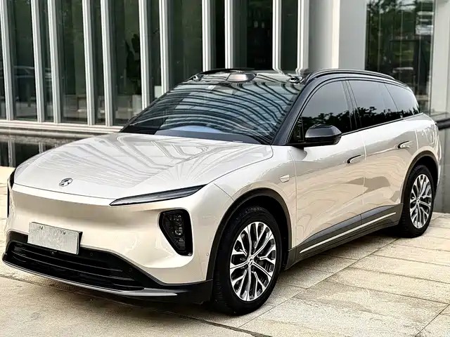 2023 Nio ES6