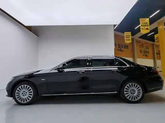 MERCEDES-BENZ  E CLASS