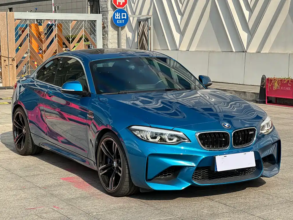 BMW M2