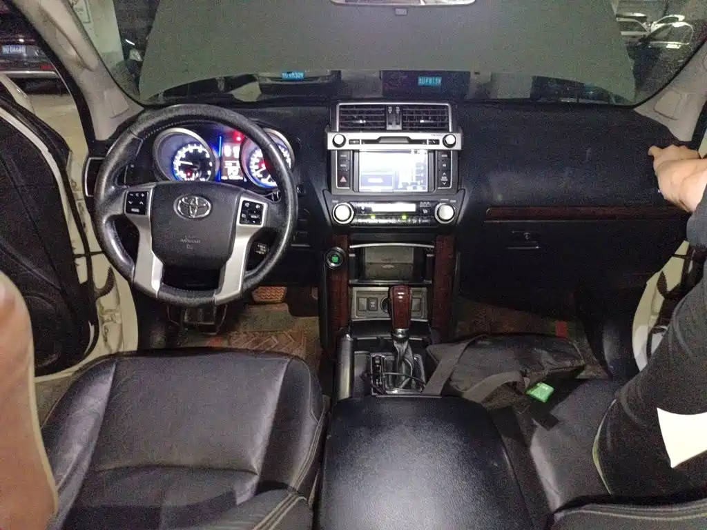 Toyota Land Cruiser Prado 2016 3.5L AT TX-L