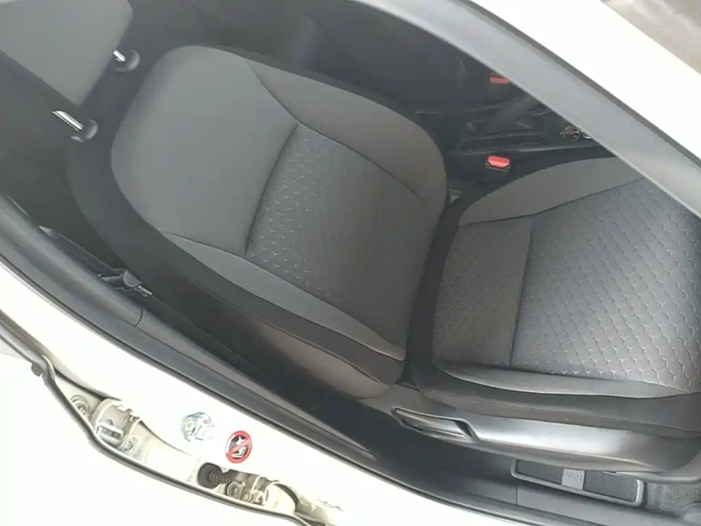 Honda Fit — миниатюра 25