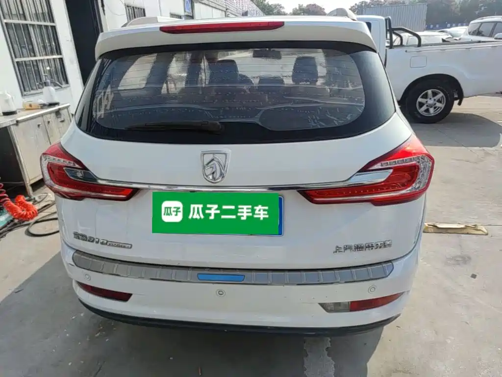 Baojun 310W — миниатюра 6