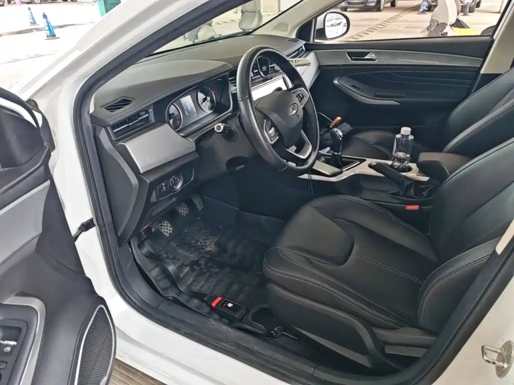 Chery Arrizo 5 — миниатюра 15