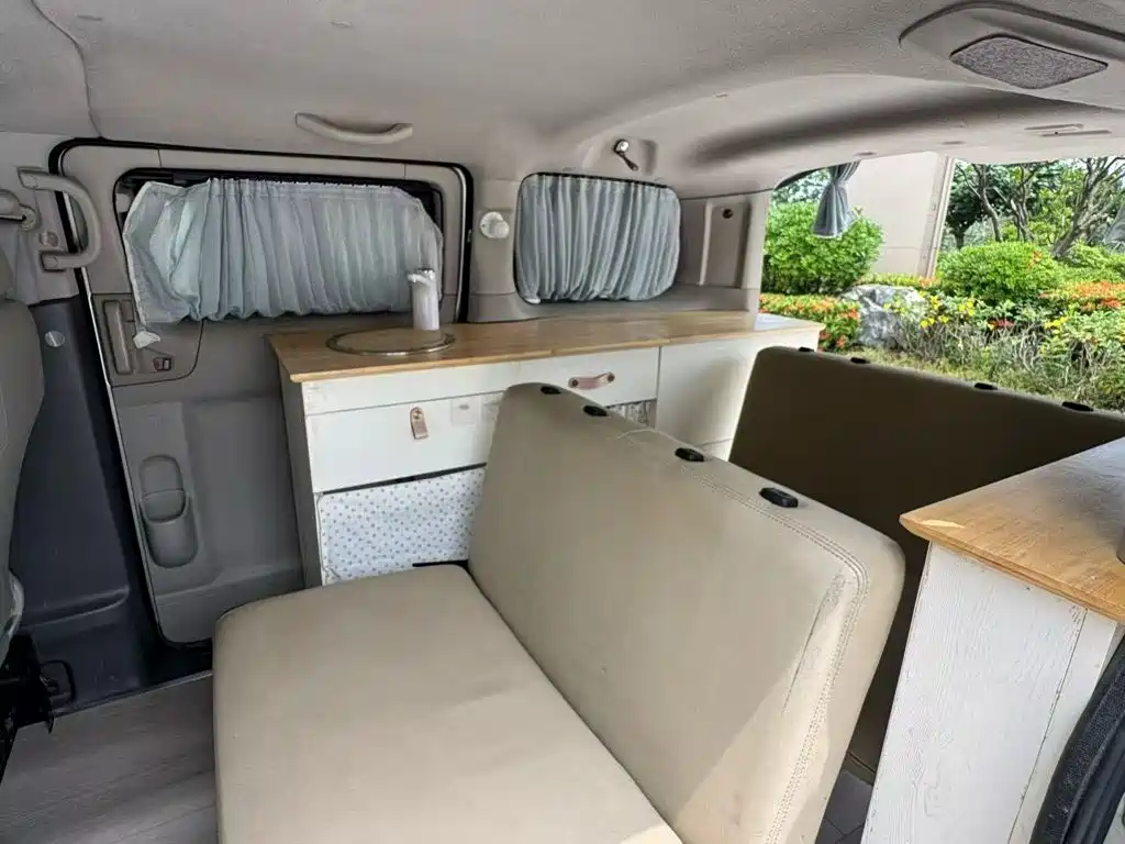 Nissan NV200 — миниатюра 6