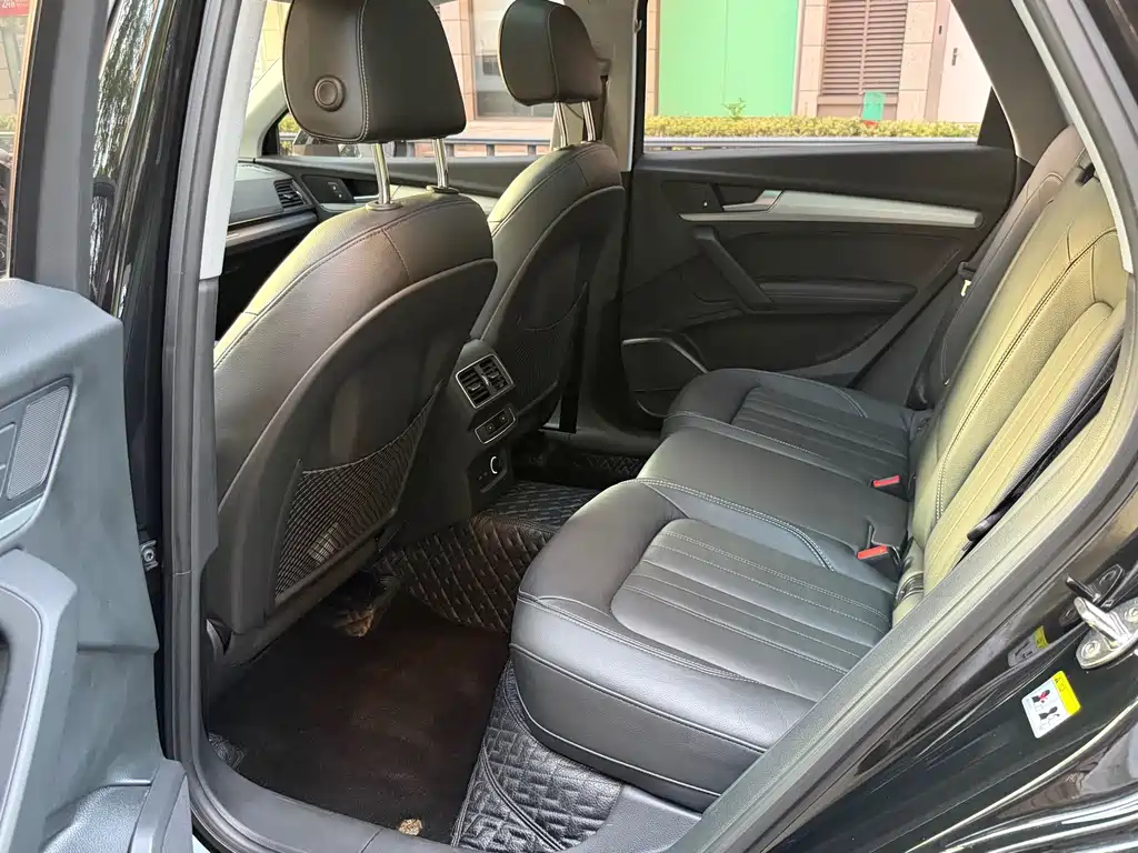 Audi Q5L — миниатюра 4