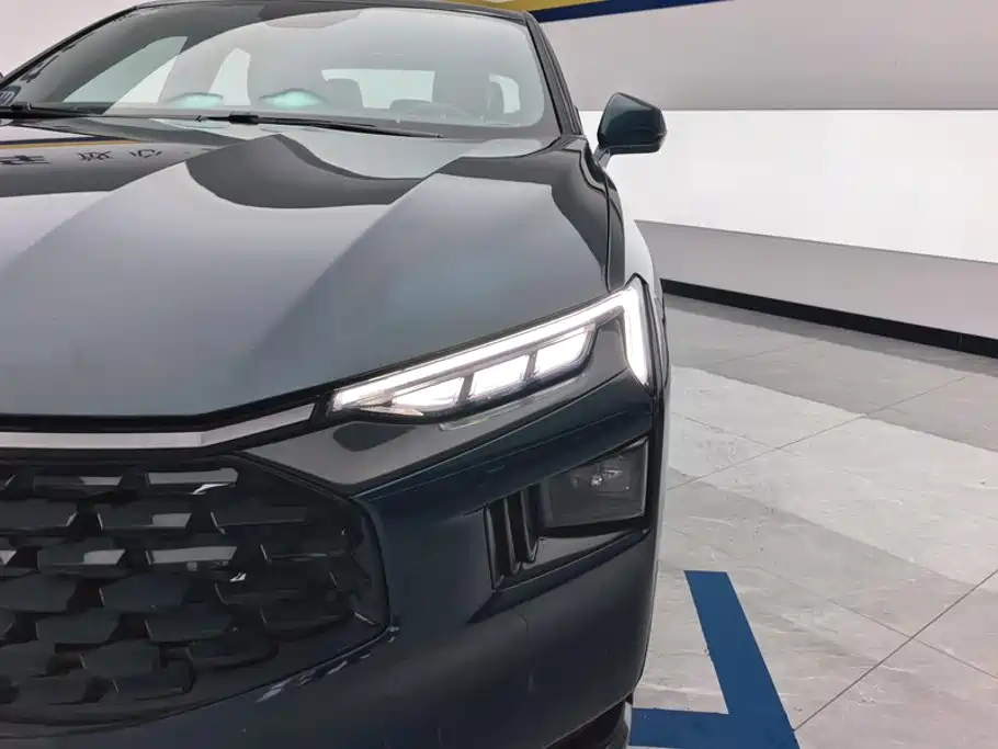 Ford Mondeo — миниатюра 5