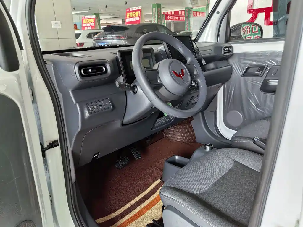 Wuling Zhiguang EV — миниатюра 6