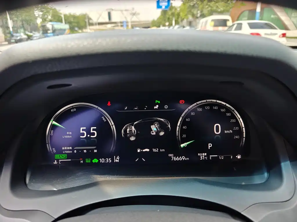 Toyota Camry — миниатюра 18