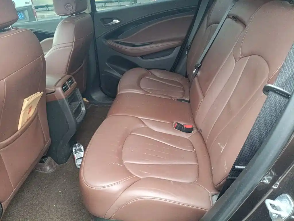 Buick Envision Plus — миниатюра 13