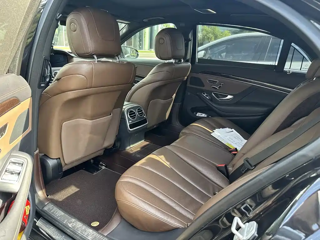 Mercedes-Benz S-Class — миниатюра 3