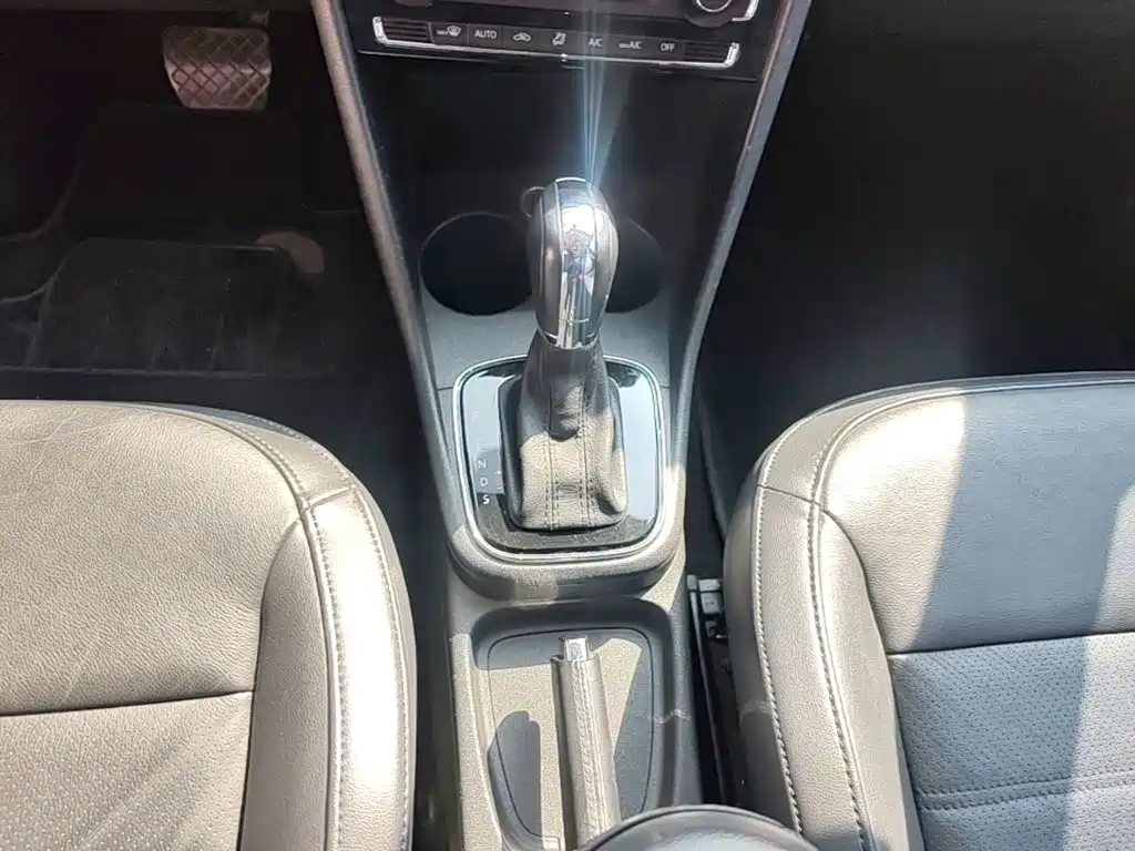 Volkswagen Polo — миниатюра 14