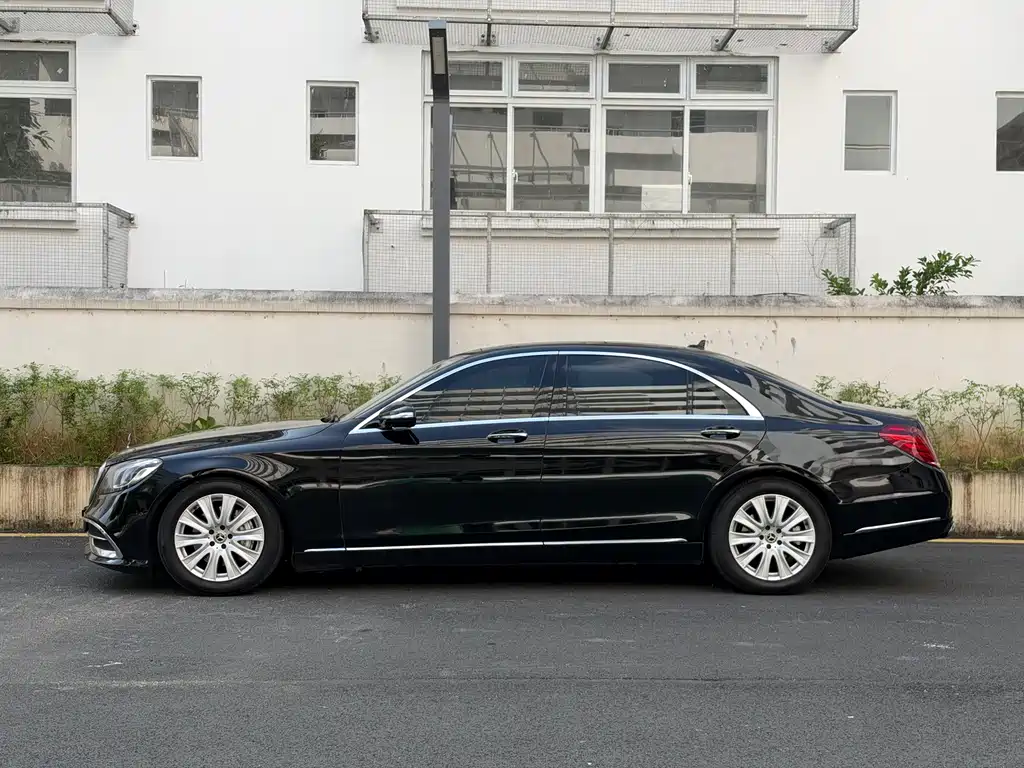 Mercedes-Benz S-Class — миниатюра 7