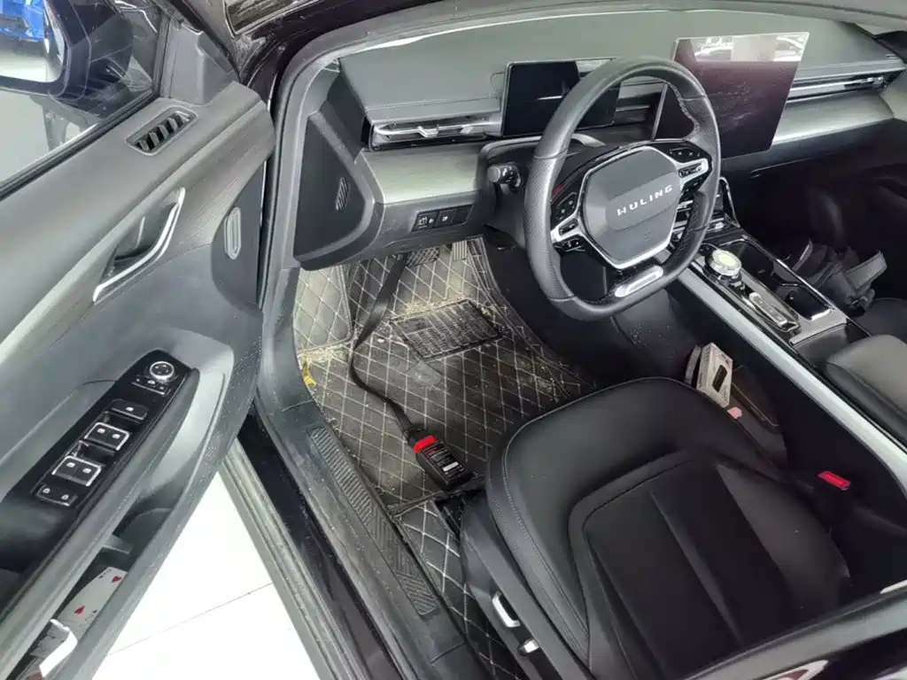 Wuling Xingguang — миниатюра 16