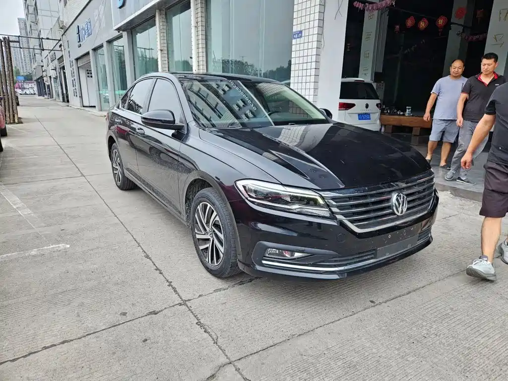 Volkswagen Lavida — миниатюра 4