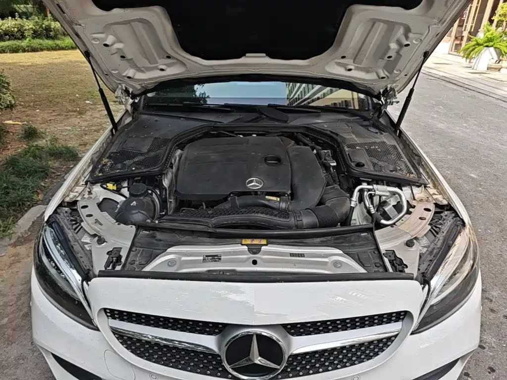 Mercedes-Benz C-Class — миниатюра 20