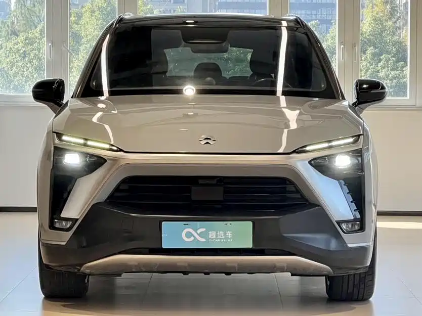 NIO NIO ES8