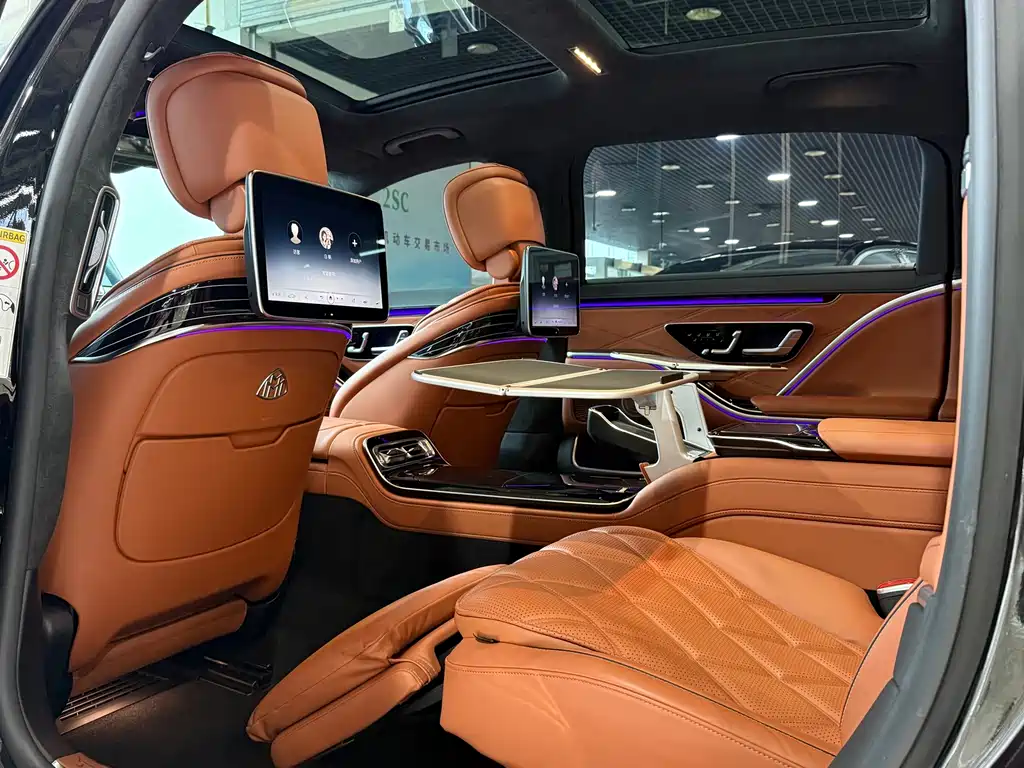 Mercedes-Benz S-Class — миниатюра 9