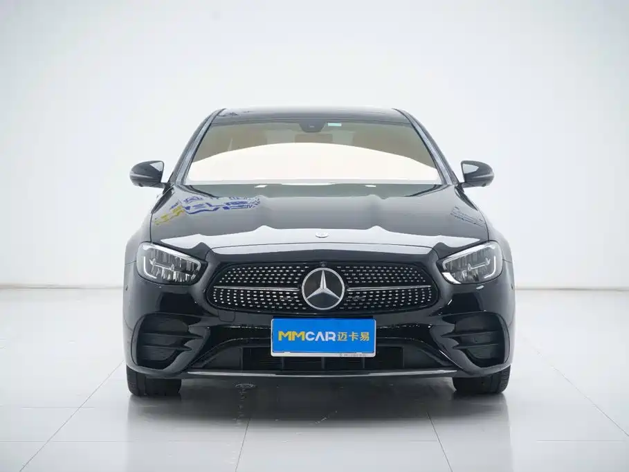 Mercedes-Benz E-Class — миниатюра 10