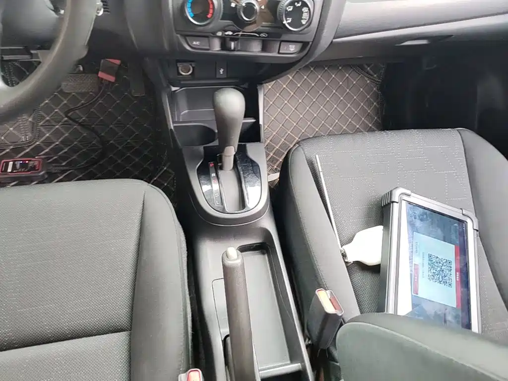 Honda Fit — миниатюра 14
