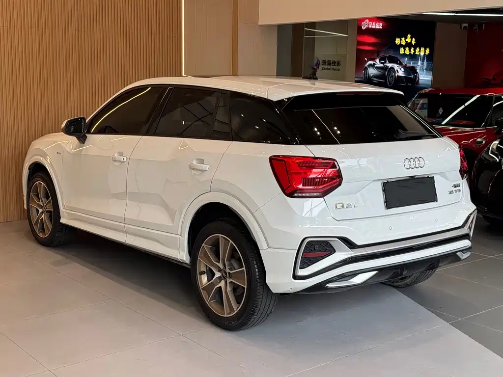 Audi Q2L — миниатюра 19