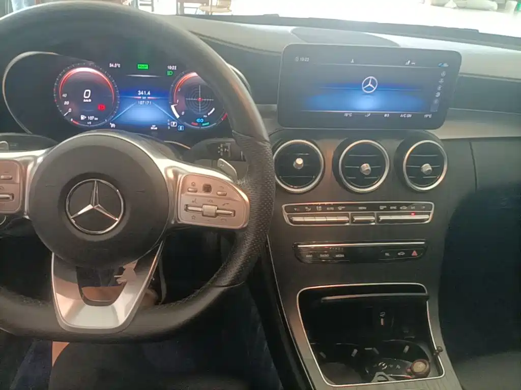 Mercedes-Benz C-Class — миниатюра 10