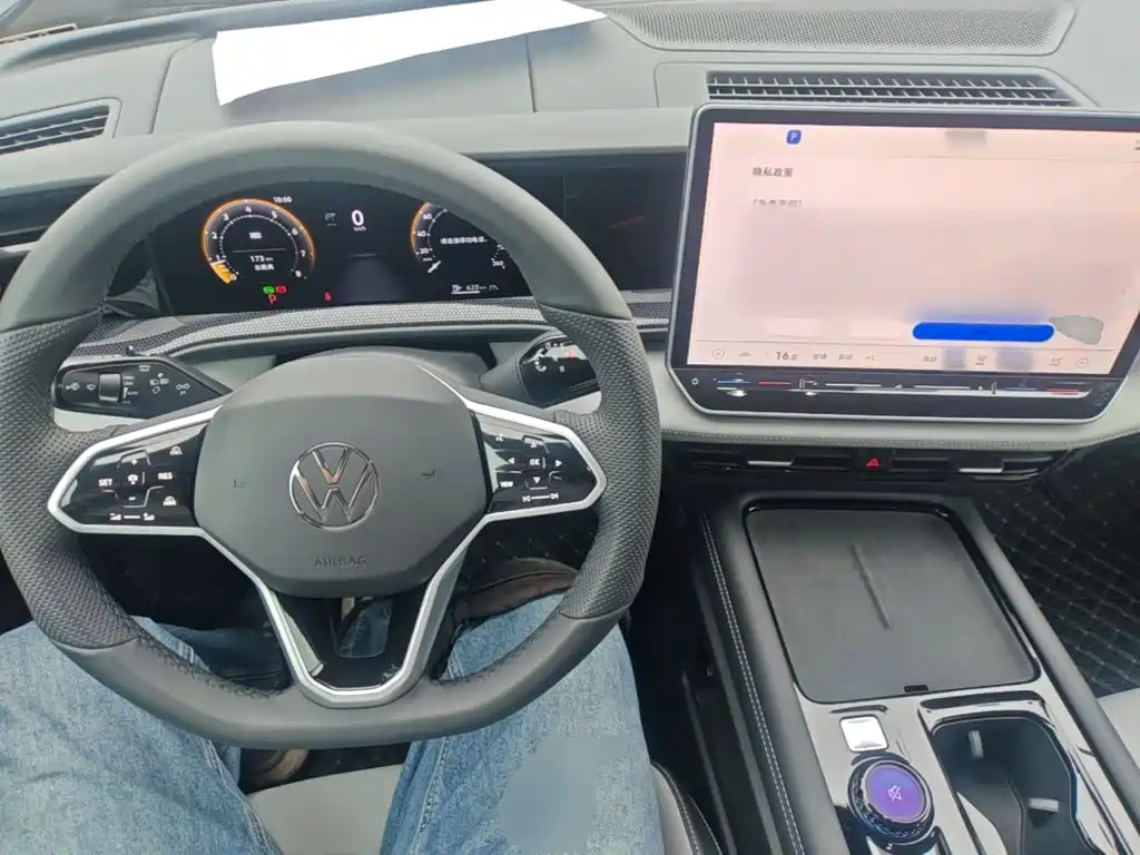 Volkswagen Teramont — миниатюра 10