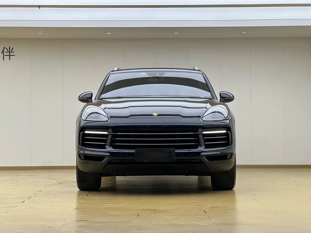 Porsche Cayenne — миниатюра 2