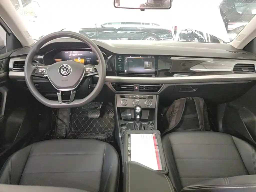 Volkswagen Lavida — миниатюра 10