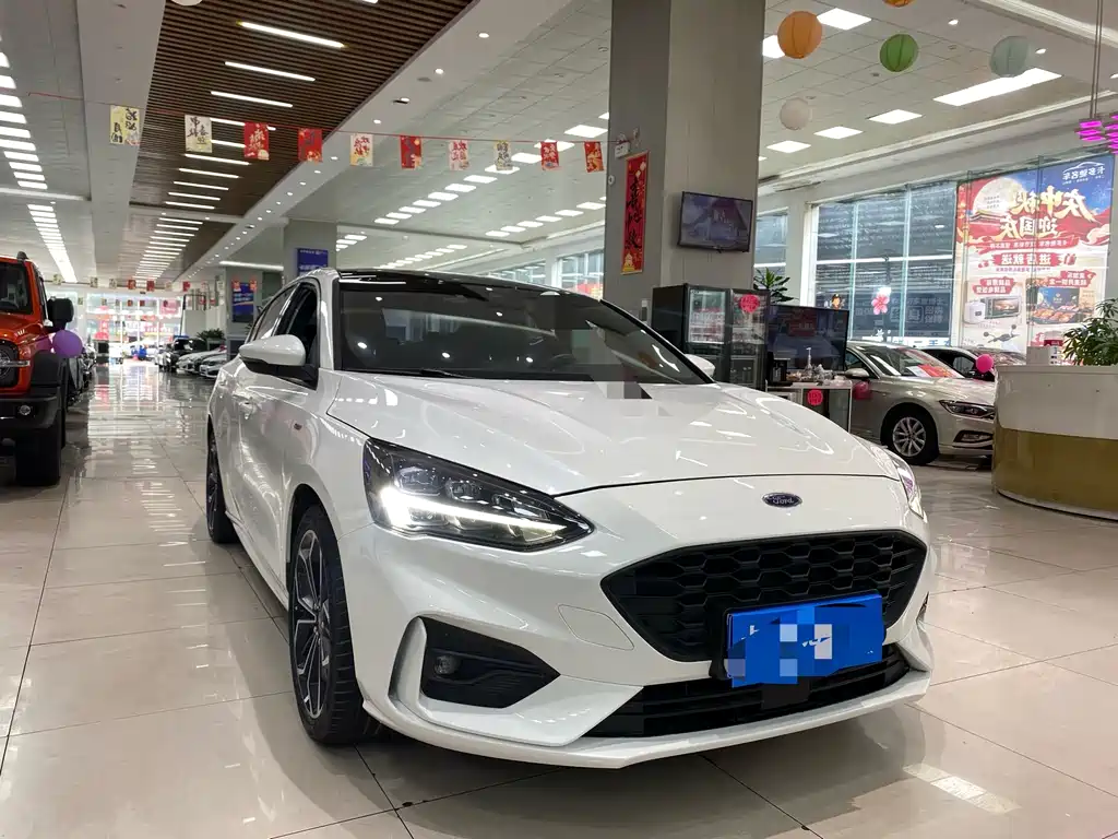 Ford Focus — миниатюра 3