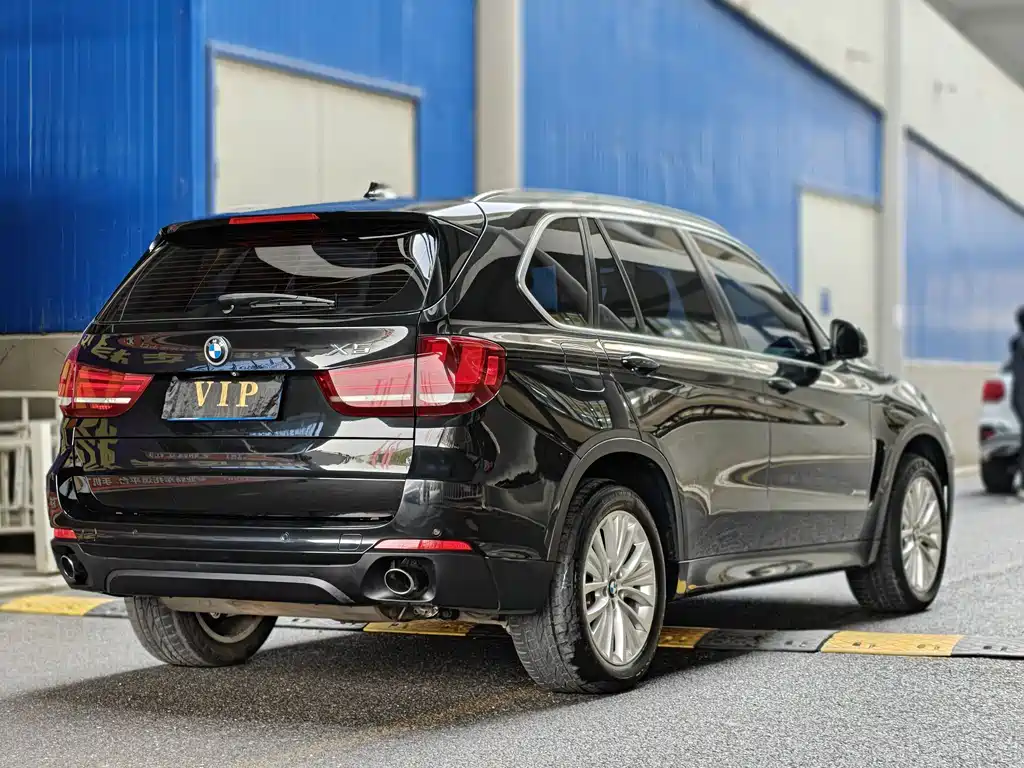 BMW X5 (Import) — миниатюра 7