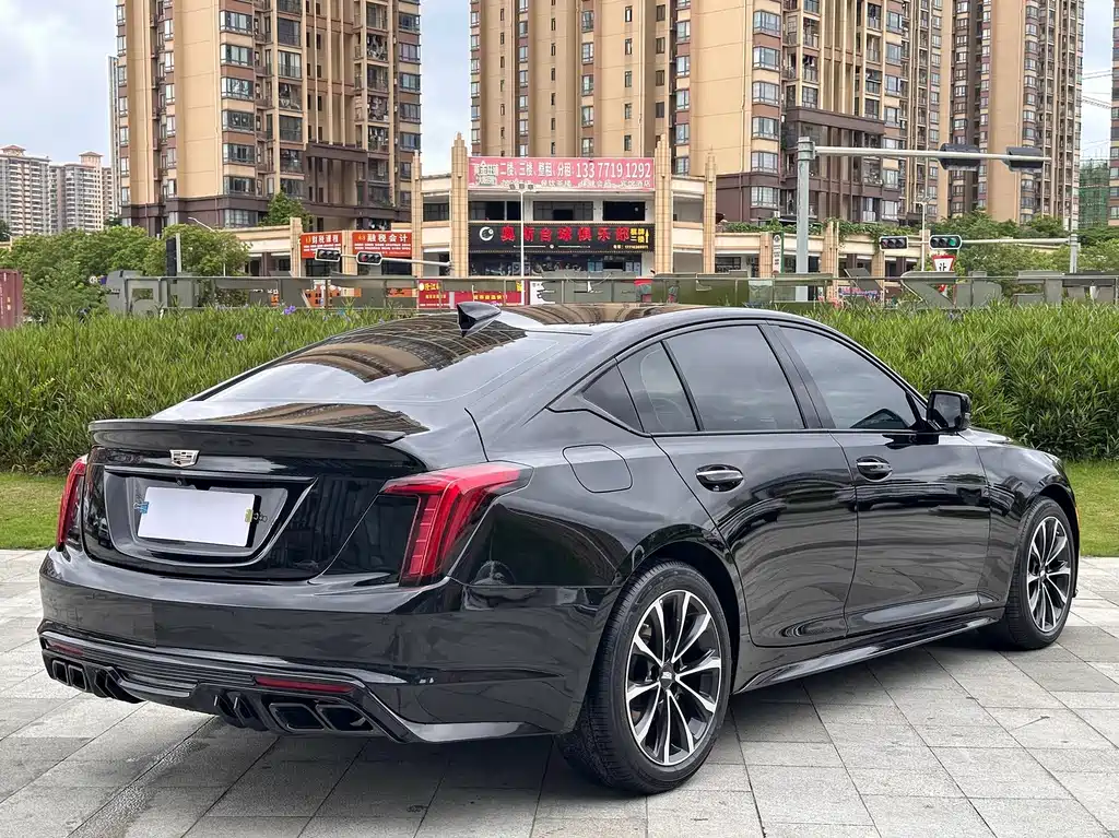 Cadillac CT5 — миниатюра 5