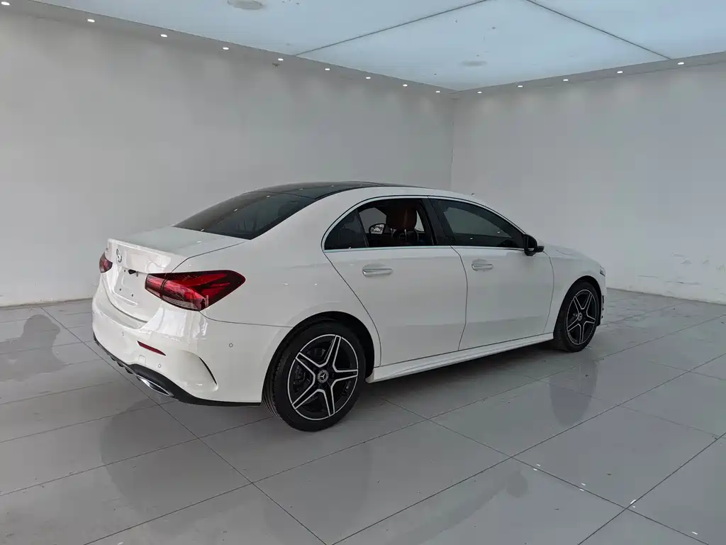 Mercedes-Benz A-Class — миниатюра 4