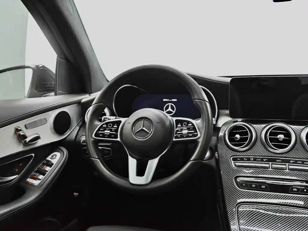 Mercedes-Benz GLC — миниатюра 12