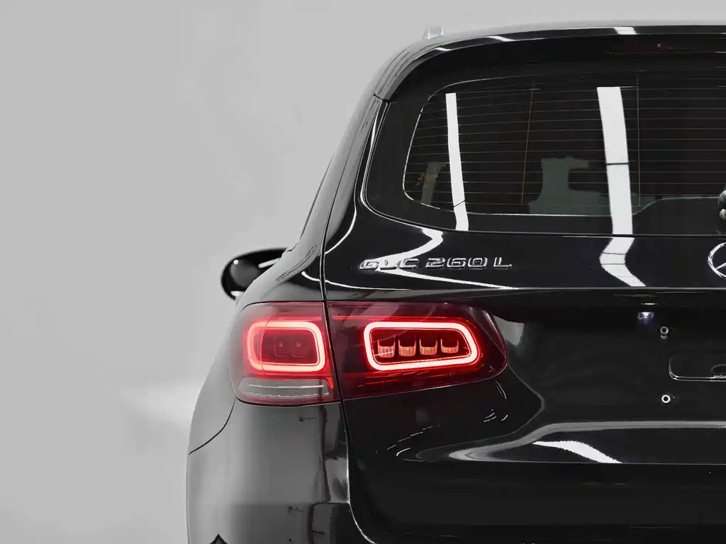 Mercedes-Benz GLC — миниатюра 33