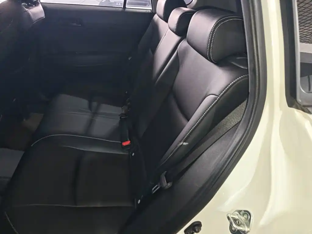 Toyota Frontlander — миниатюра 17