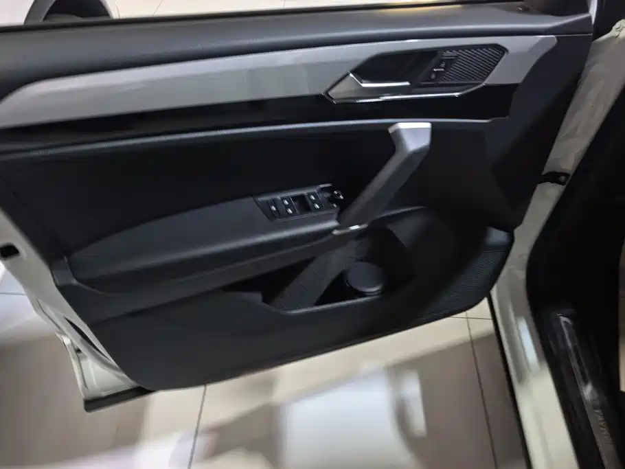 Volkswagen Tayron — миниатюра 7