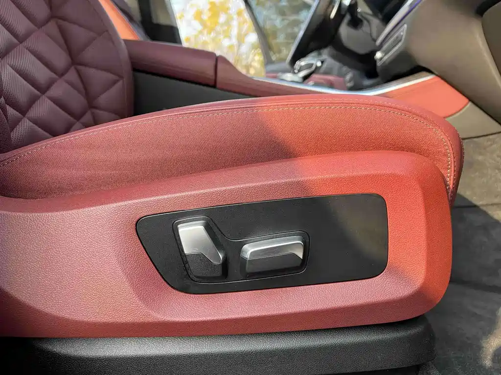BMW X5 — миниатюра 13