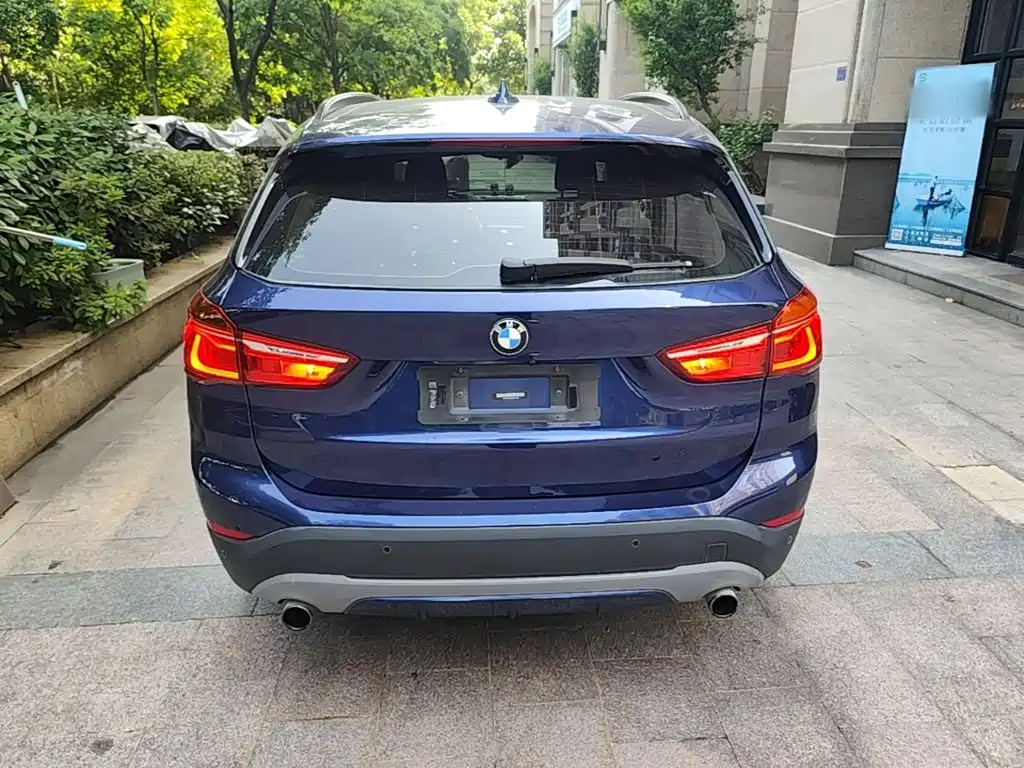 BMW X1 — миниатюра 6