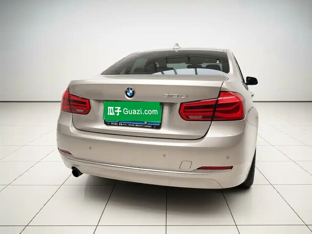 BMW 3 Series — миниатюра 5