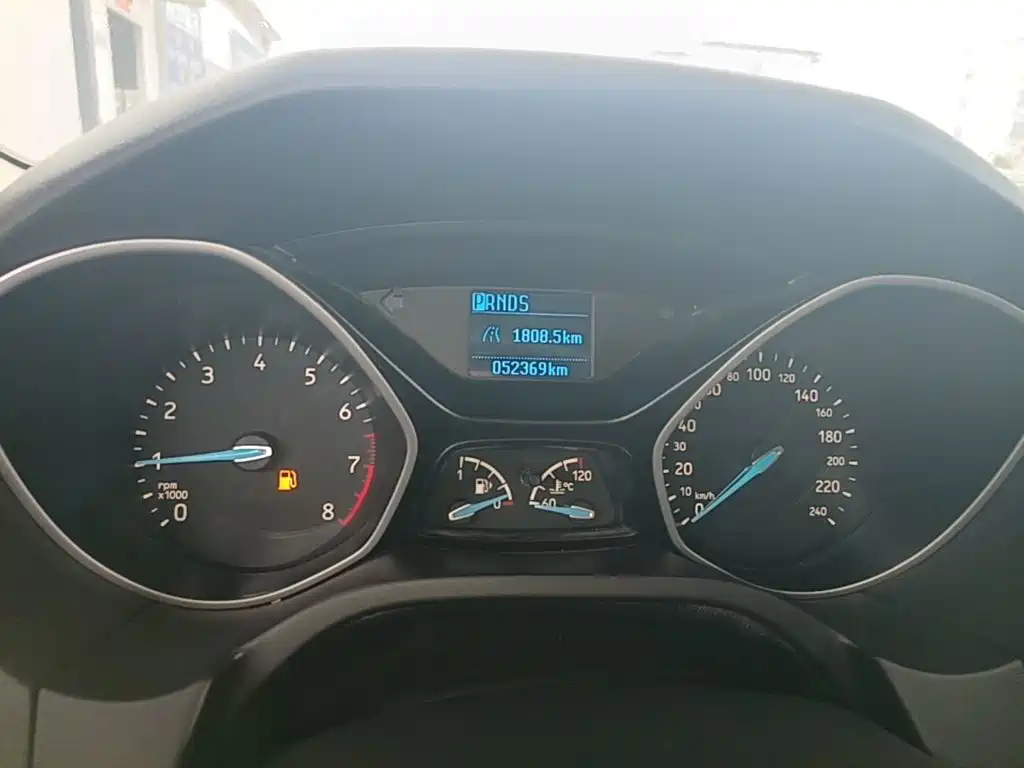Ford Focus — миниатюра 12