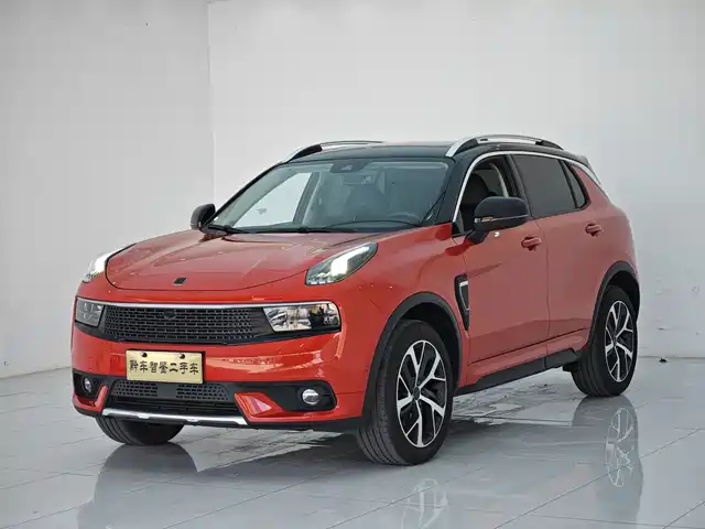 2019 Lynk & Co 01