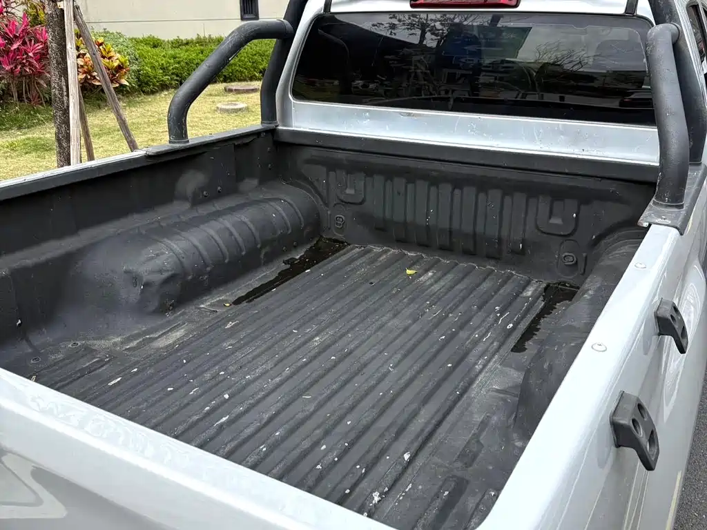 Isuzu RE-MAX Ruimai — миниатюра 9