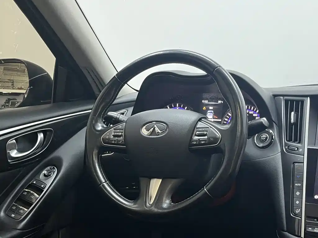 Infiniti Q50L — миниатюра 15