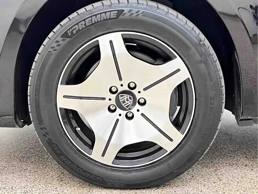 Mercedes-Benz Vito — миниатюра 8